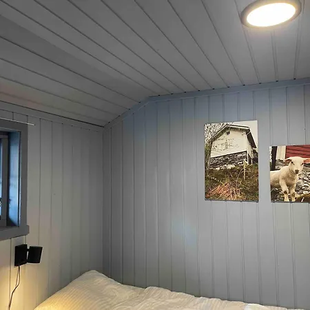 In Oppstryn Stryn